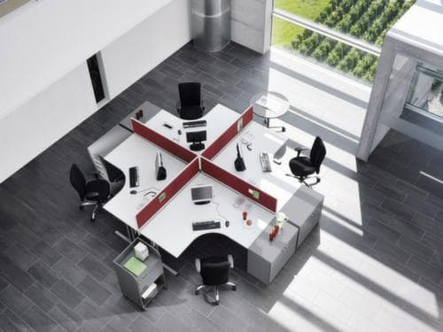 Nowy Styl Bureau in vrije vorm E10 met 4-voetonderstel van ronde buis