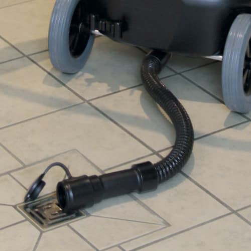 Nat- en droogzuiger KETOS N 81/2 K met twee zuigturbines, vermogen 2600 W, werkbreedte 450 mm