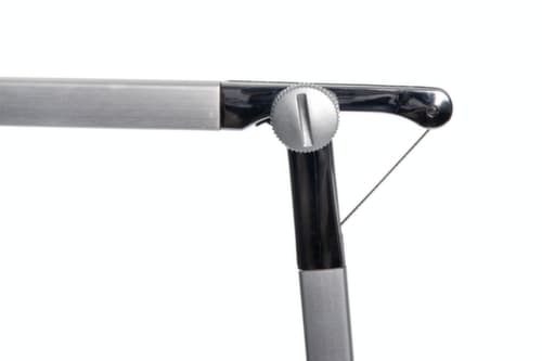 MAUL LED-bureaulamp MAULgrace colour vario met instelbare kleurtemperatuur, licht daglicht- tot warmwit, zilverkleurig
